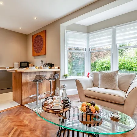 1 Bed In 77503 Harrogate